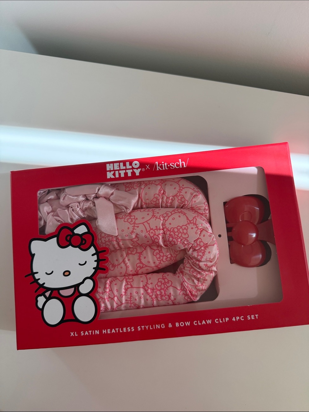 Hello Kitty Pink and Red Satin Heatless Hair Styling Set